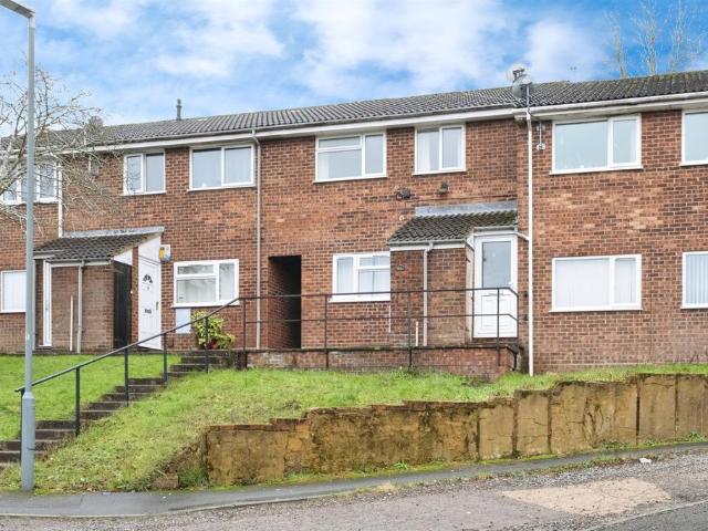 Flat for sale in Buckingham, Buckinghamshire