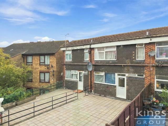 Flat for sale in Greater London