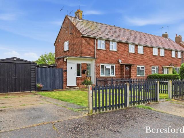 Flat for sale in Chelmsford, Essex