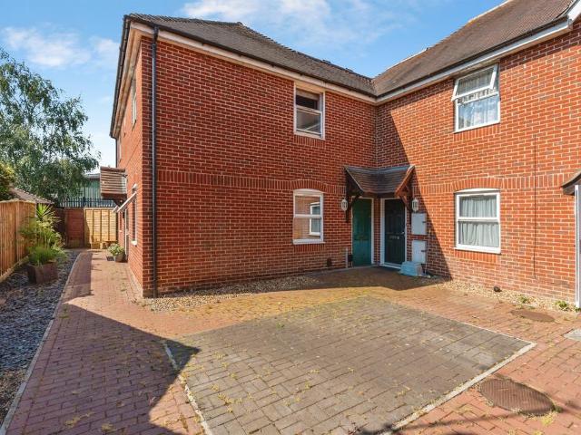 Flat for sale in Redbridge, City Of Southampton