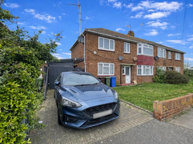 Flat for sale in Sheerness, Oad Street