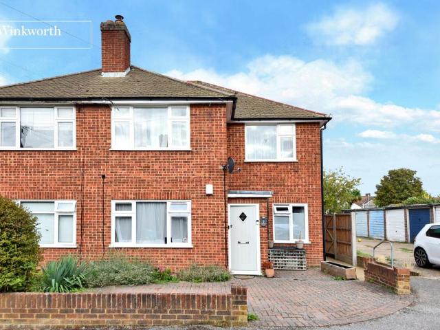 Flat for sale in Greater London