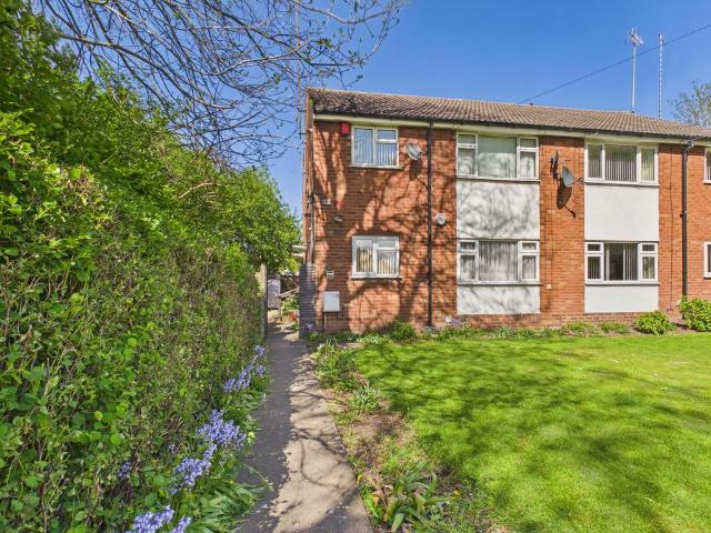 Flat for sale in West Bromwich, West Midlands