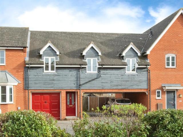 Flat for sale in Moreton Hall, Chedburgh