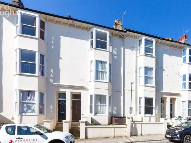 Flat for sale in Round Hill, Brighton & Hove