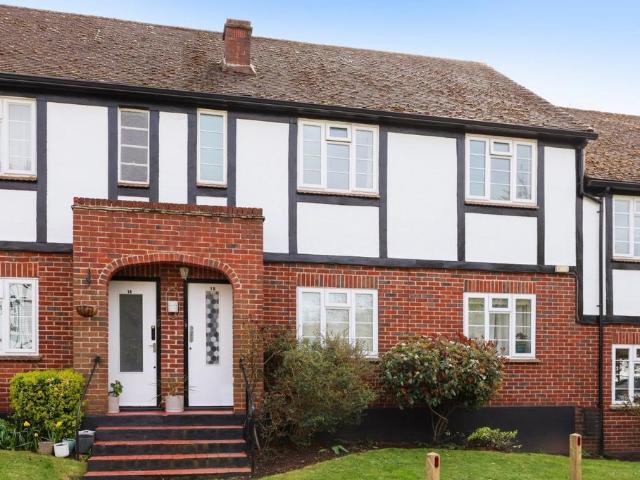 Flat for sale in Blackhills, Surrey