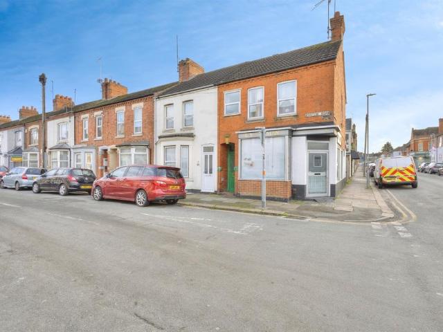 Flat for sale in Far Cotton and Delapre, Far Cotton