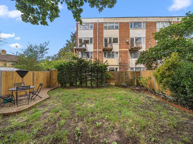 Flat for sale in Row Town, Surrey