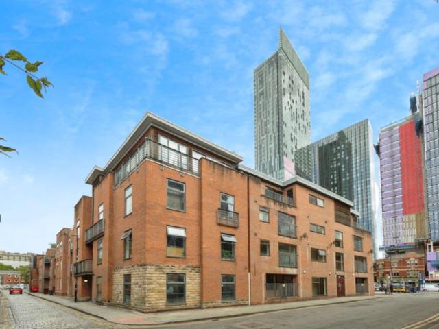 Flat for sale in City Centre, Georgia