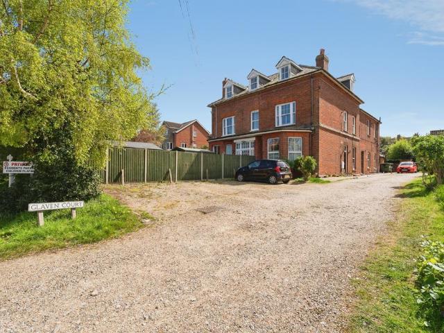 Flat for sale in Comers, Norfolk