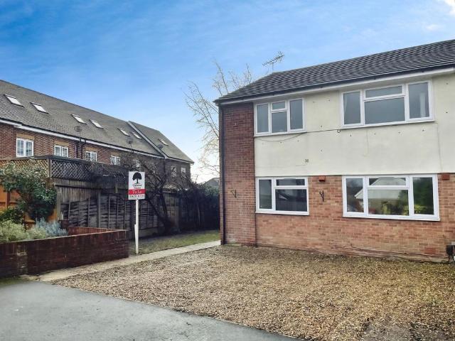 Flat for sale in Slough