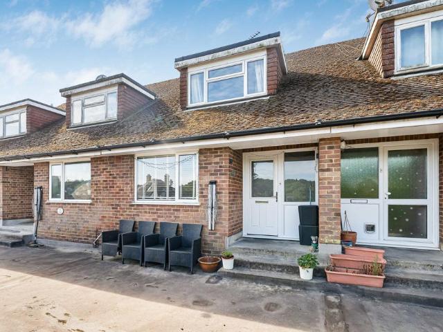 Flat for sale in Kingswood Firs, Bolton Low Houses