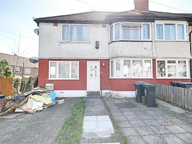 Flat for sale in Greater London
