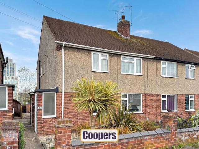 Flat for sale in Cheylesmore, West Midlands