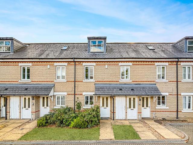 Flat for sale in Chesterton, Arbury