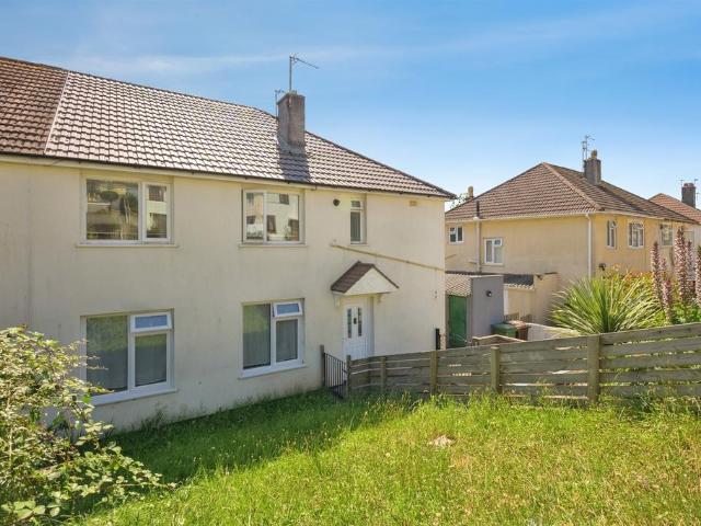 Flat for sale in Holly Park, Mount Wise