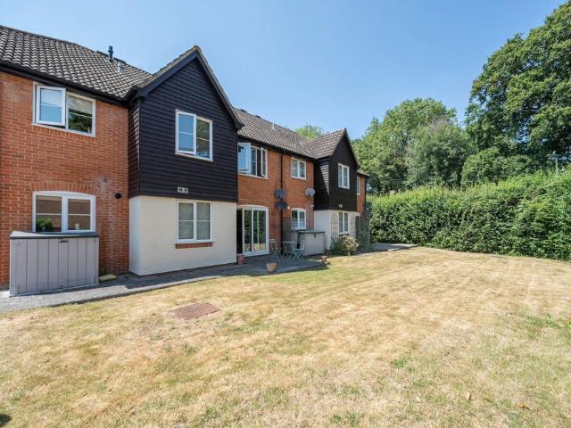 Flat for sale in Lychpit, Priest Down