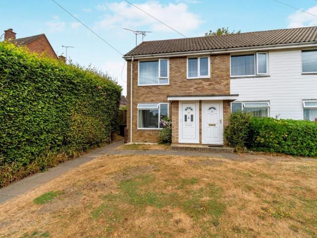 Flat for sale in Langdown, New Forest