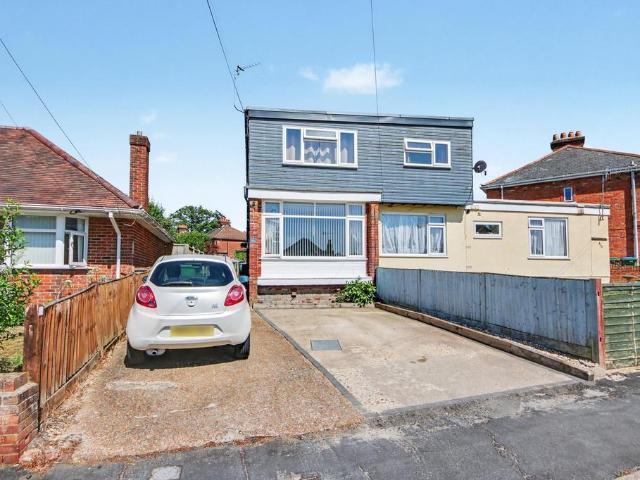 Flat for sale in Bitterne, City Of Southampton