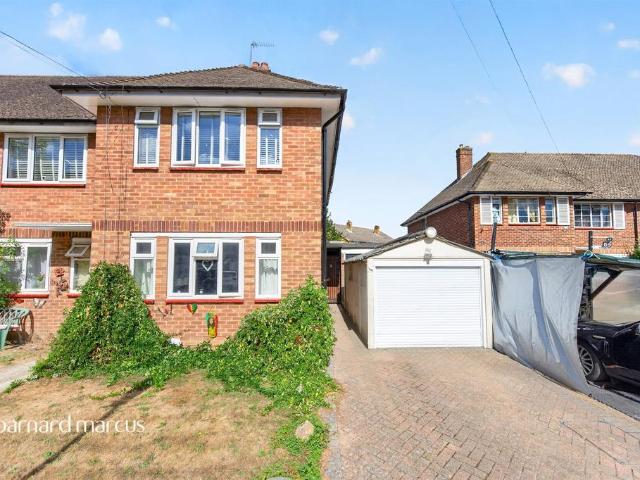 Flat for sale in Ewell, Epsom and Ewell