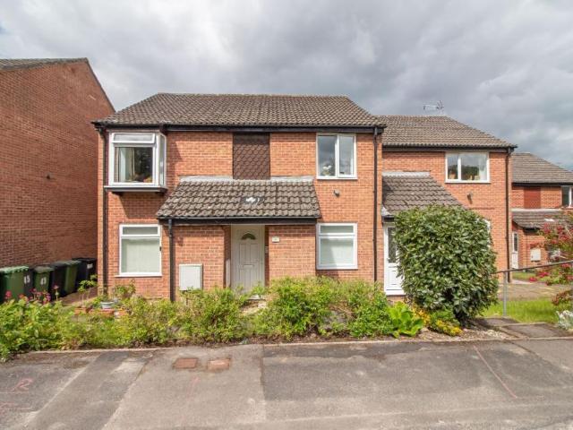Flat for sale in Bolton Low Houses, Hampshire