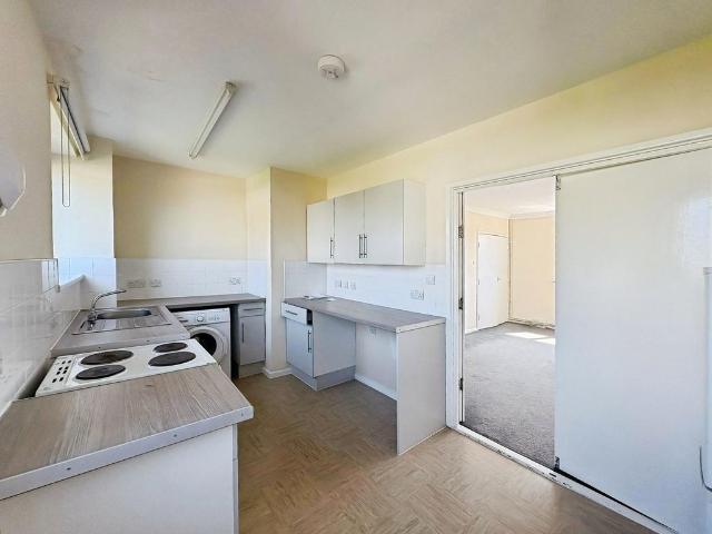 Flat for sale in Swanley, The Butts