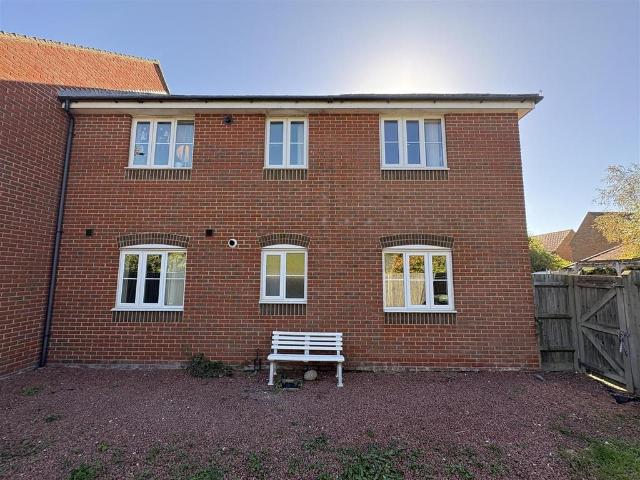 Flat for sale in Cranfield, Bedfordshire