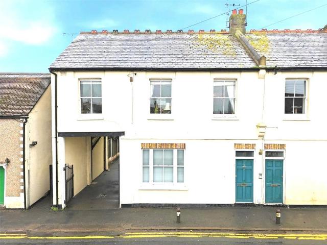 Flat for sale in Barling, Isle Of Man