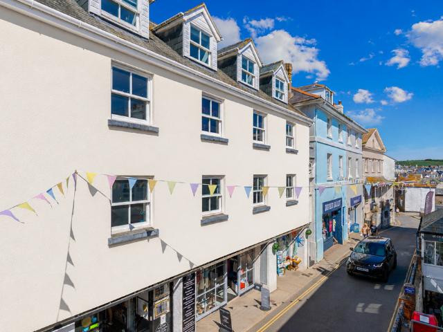 Flat for sale in Strode, Devon
