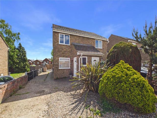 Flat for sale in Lawford, Dale Hill