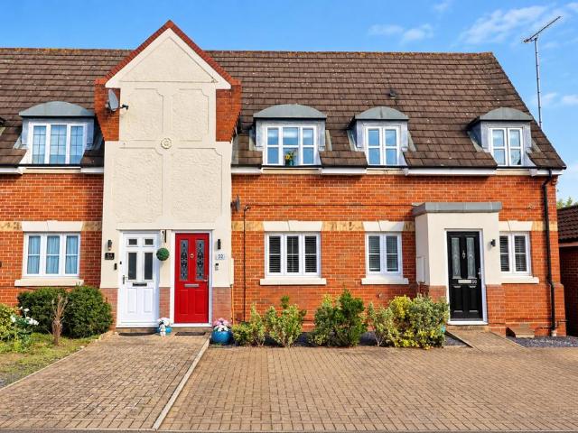 Flat for sale in Chelmer Village, Chelmsford
