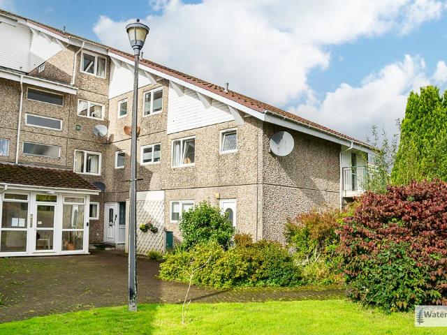 Flat for sale in Ardenslate, Kirn