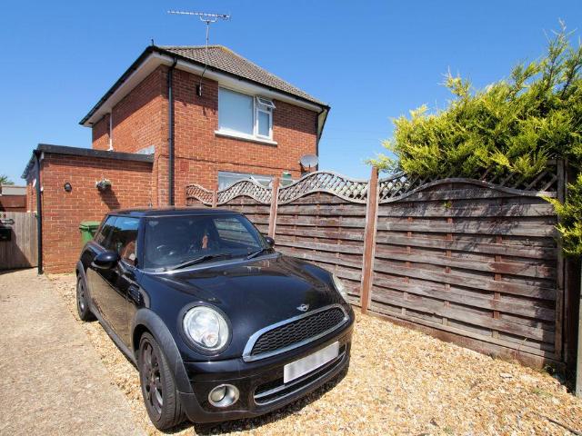 Flat for sale in Fareham, Hampshire