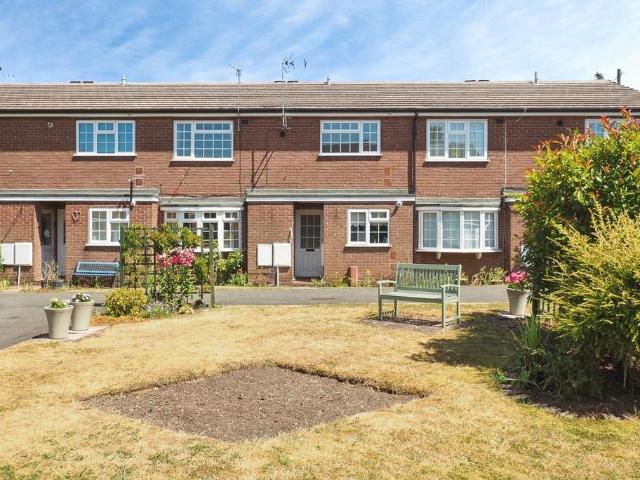 Flat for sale in Harlequin, Barton In Fabis