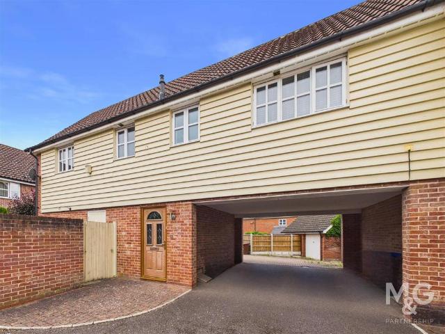 Flat for sale in Moreton Hall, Chedburgh