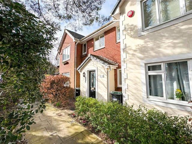 Flat for sale in Old Milton, Ashurst Bridge
