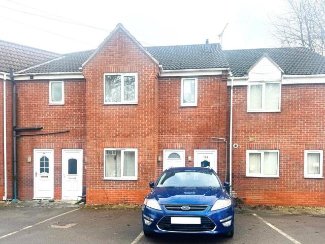 Flat for sale in Airedale, West Yorkshire