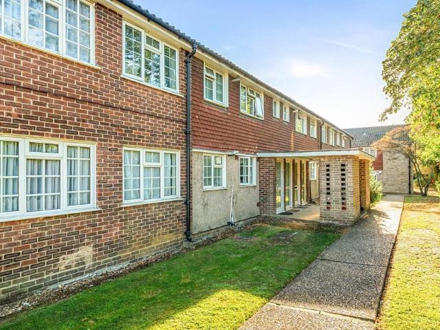 Flat for sale in London Borough of Harrow, Greater London
