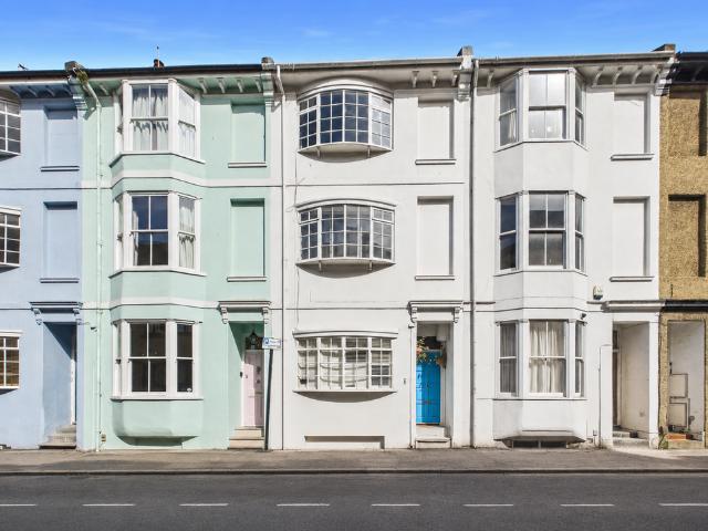 Flat for sale in Round Hill, Brighton & Hove