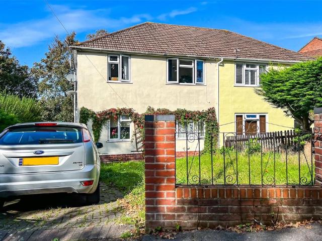 Flat for sale in Itchen, City Of Southampton