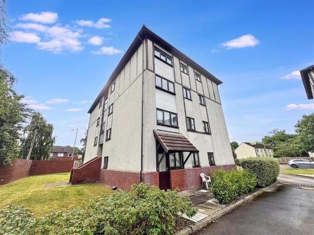 Flat for sale in Higher Bartle, Lancashire