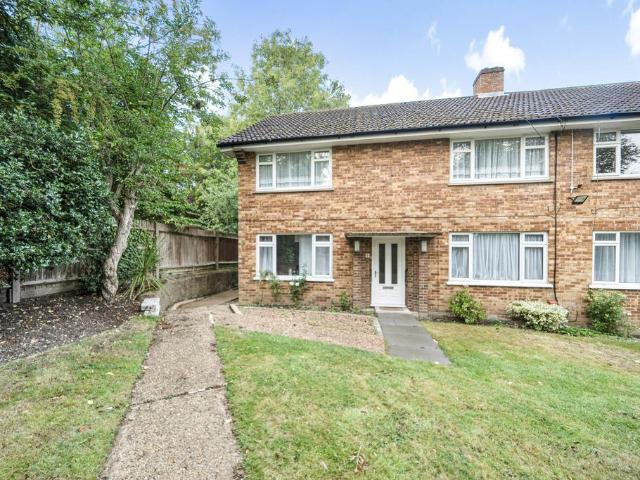 Flat for sale in London Borough of Harrow, Greater London