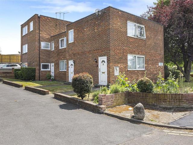 Flat for sale in Swanley, The Butts
