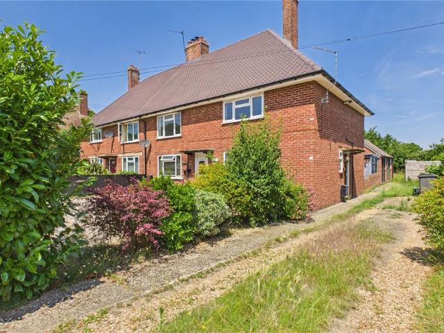 Flat for sale in Theale, West Berkshire