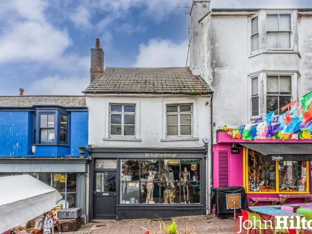 Flat for sale in Round Hill, Brighton & Hove