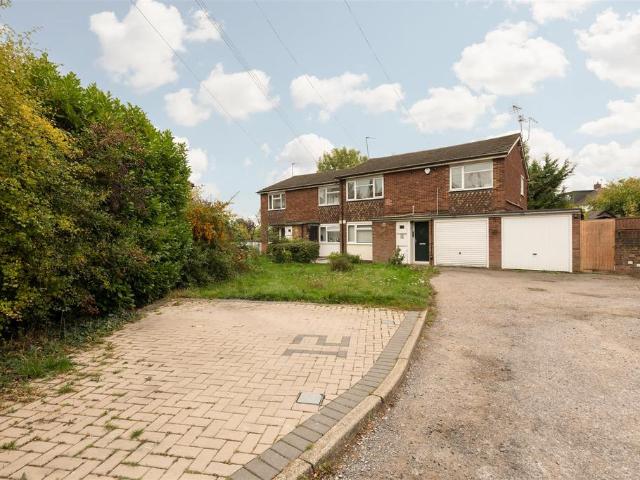 Flat for sale in Southgate, Oakwood