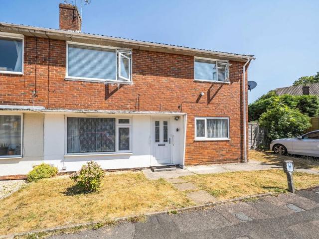 Flat for sale in Priest Down, Hampshire