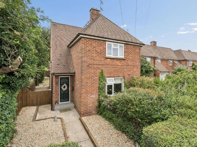 Flat for sale in Prestwood, Buckinghamshire