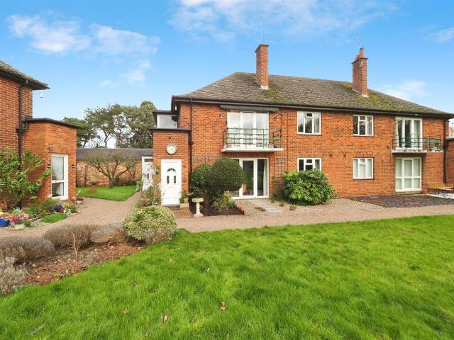 Flat for sale in Egginton, East Midlands