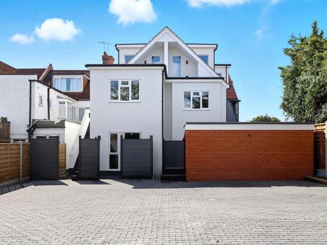 Flat for sale in Alton Barnes, Isle Of Man